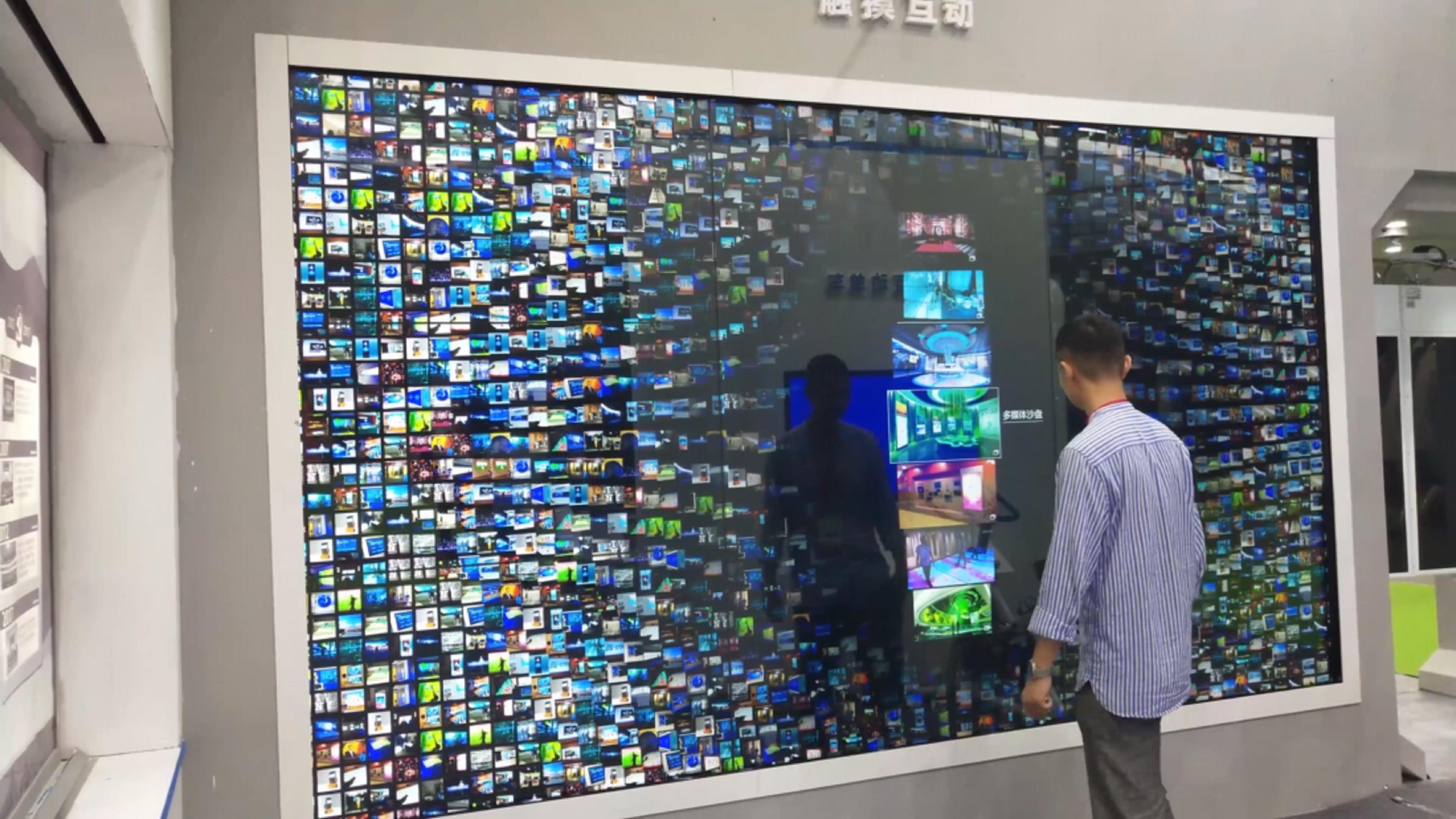 現(xiàn)代展項(xiàng)科技 多媒體互動墻 這效果也太炫酷了