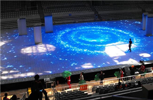 什么是LED地磚屏？有什么特點？